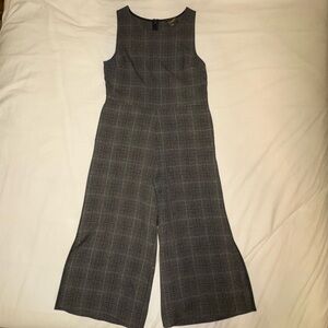 Plaid Sleeveless Jumpsuit - Gray